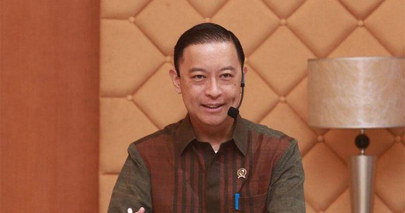 Instagram.com/tomlembong